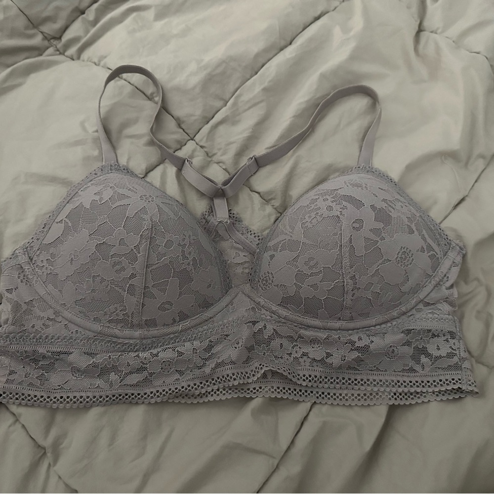 Victoria's Secret Gray Lace Wireless Bra